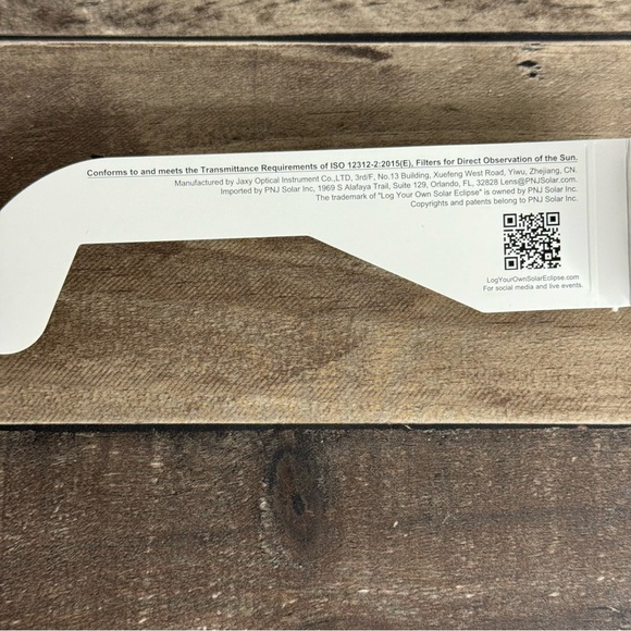 Solar Eclipse Glasses Set of 4 - Picture 11 of 15